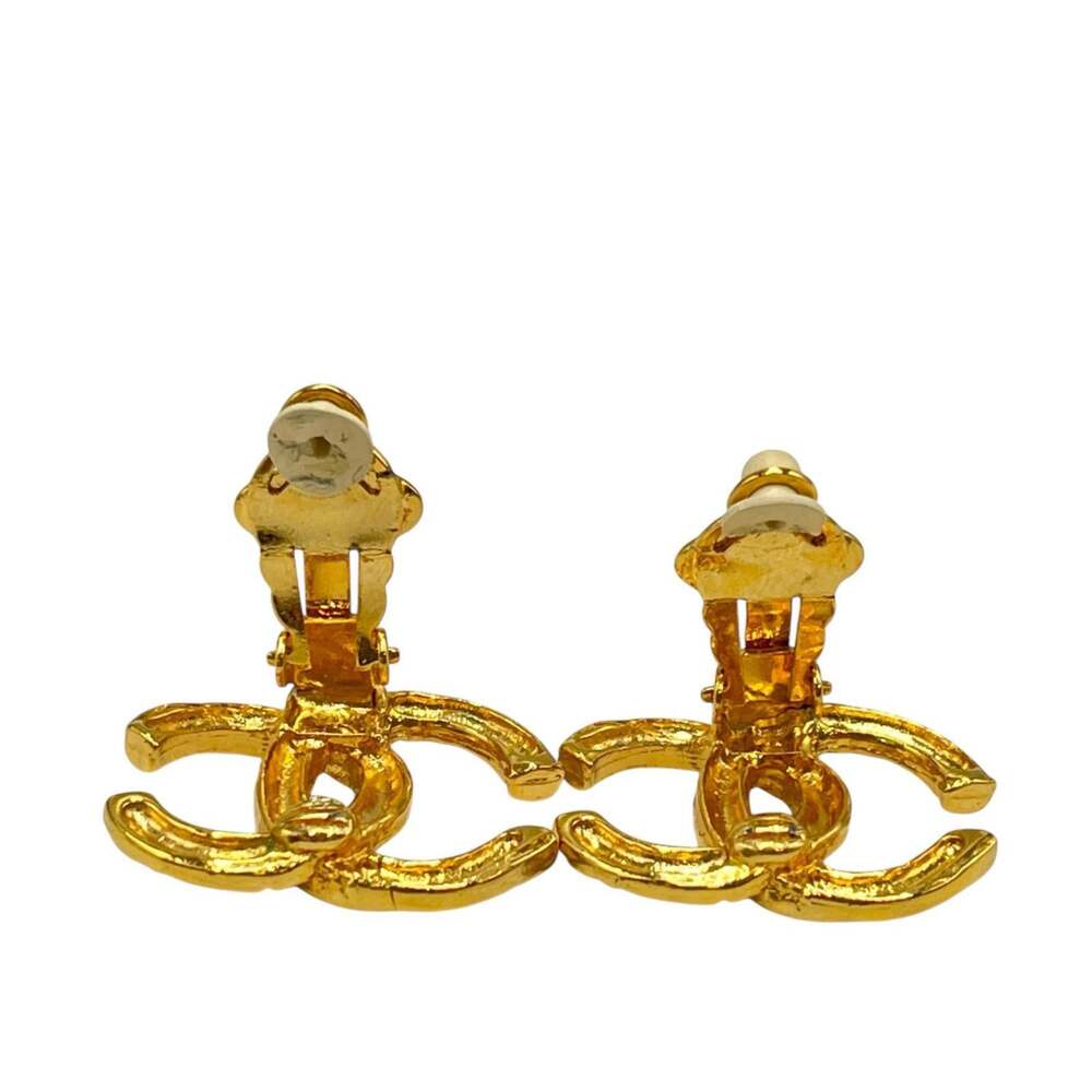 Chanel Cc Logo Clip-On Earrings Metal #247115C75B - Picture 6 of 7